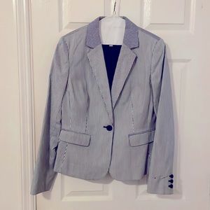 Banana Republic, Seersucker skirt suit, Size 6